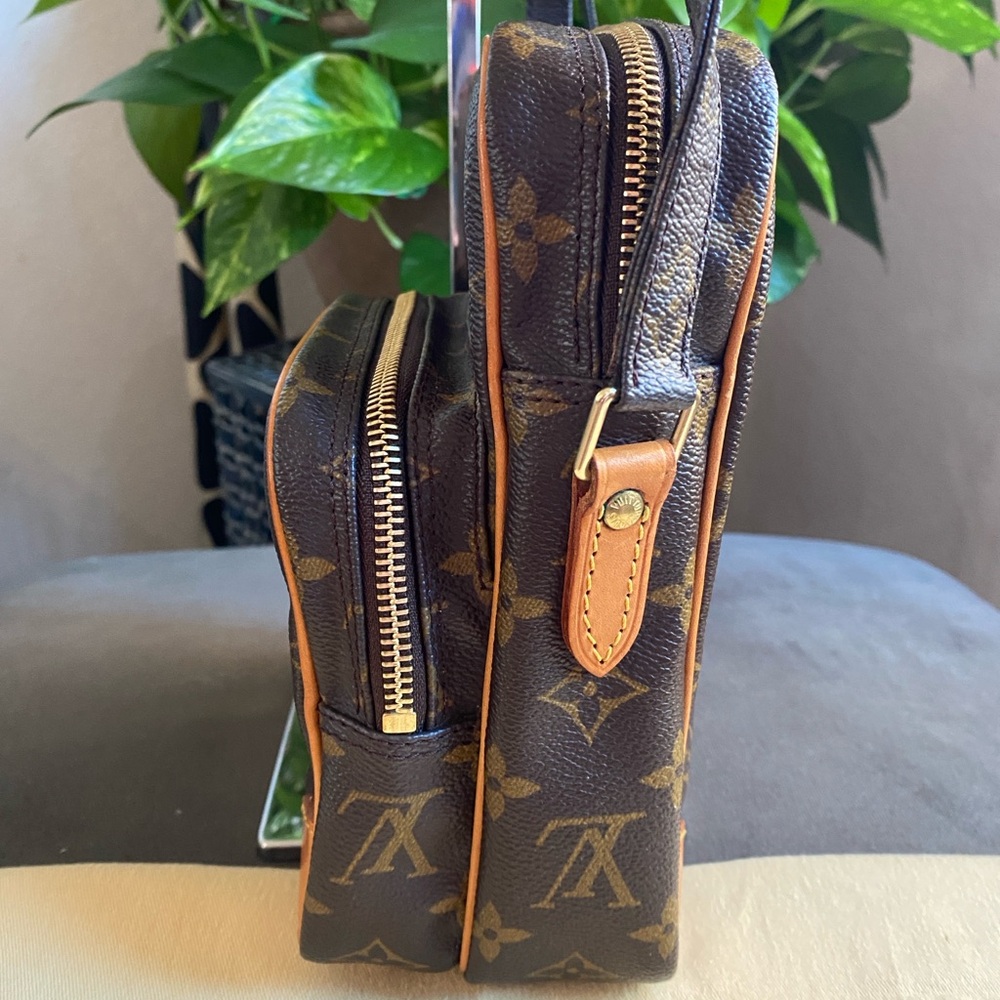 Louis Vuitton Amazone Monogram Crossbody Y2K, M45236, Vachetta Leather, Canvas - Picture 4 of 16